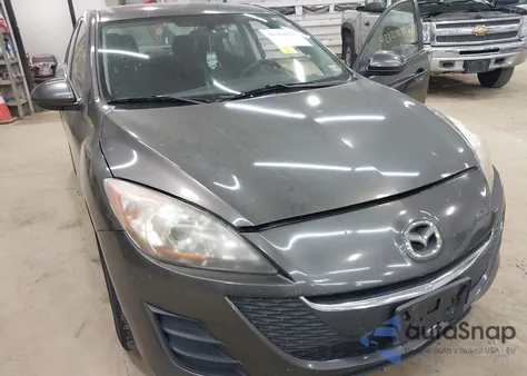 2010 Mazda Mazda3 I Touring z USA, uszkodzony, nr VIN JM1BL1SF0A1235033